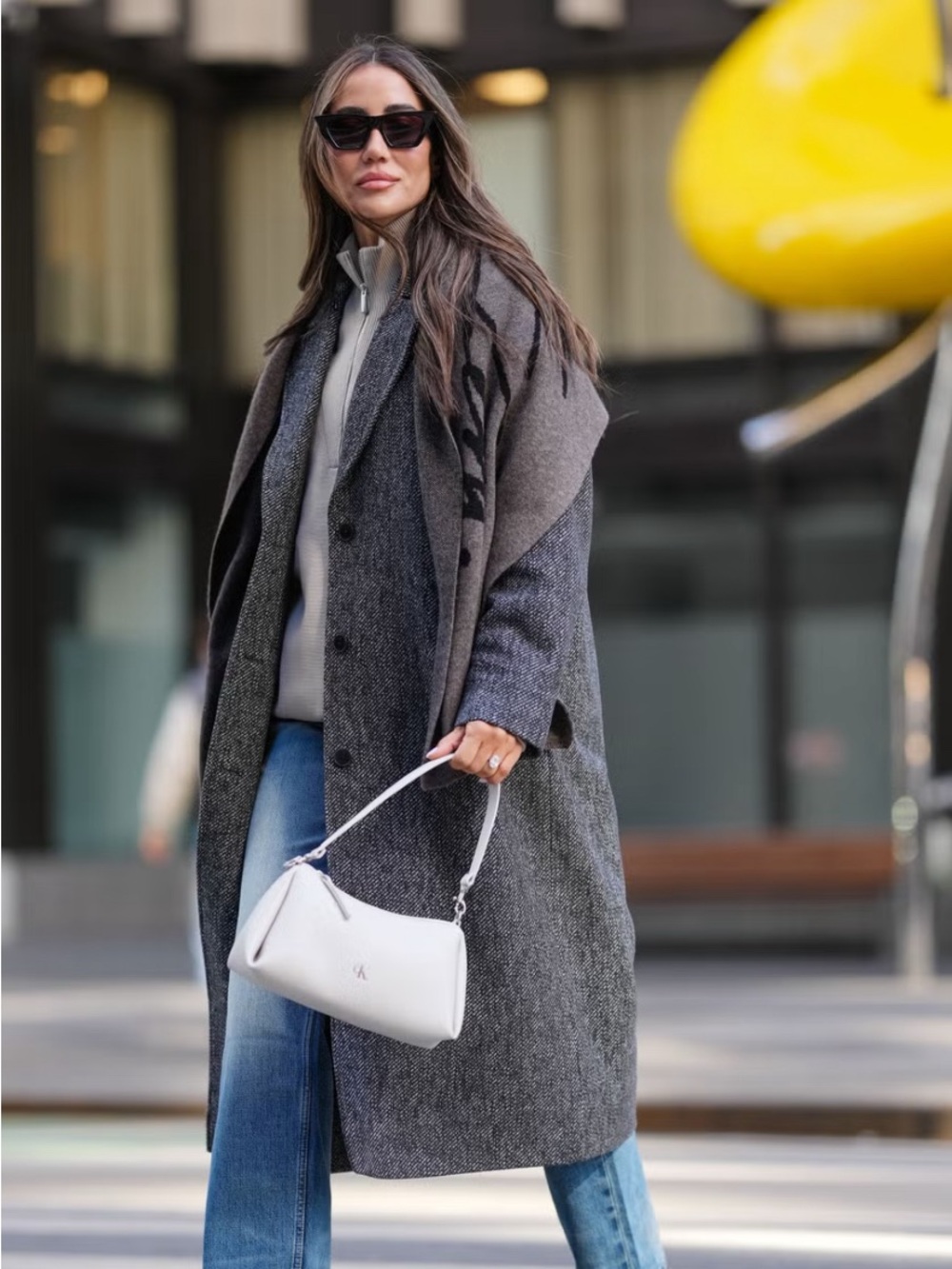 Zara Gray Manteco coat
Textured Wool-Blend Pea Coat
